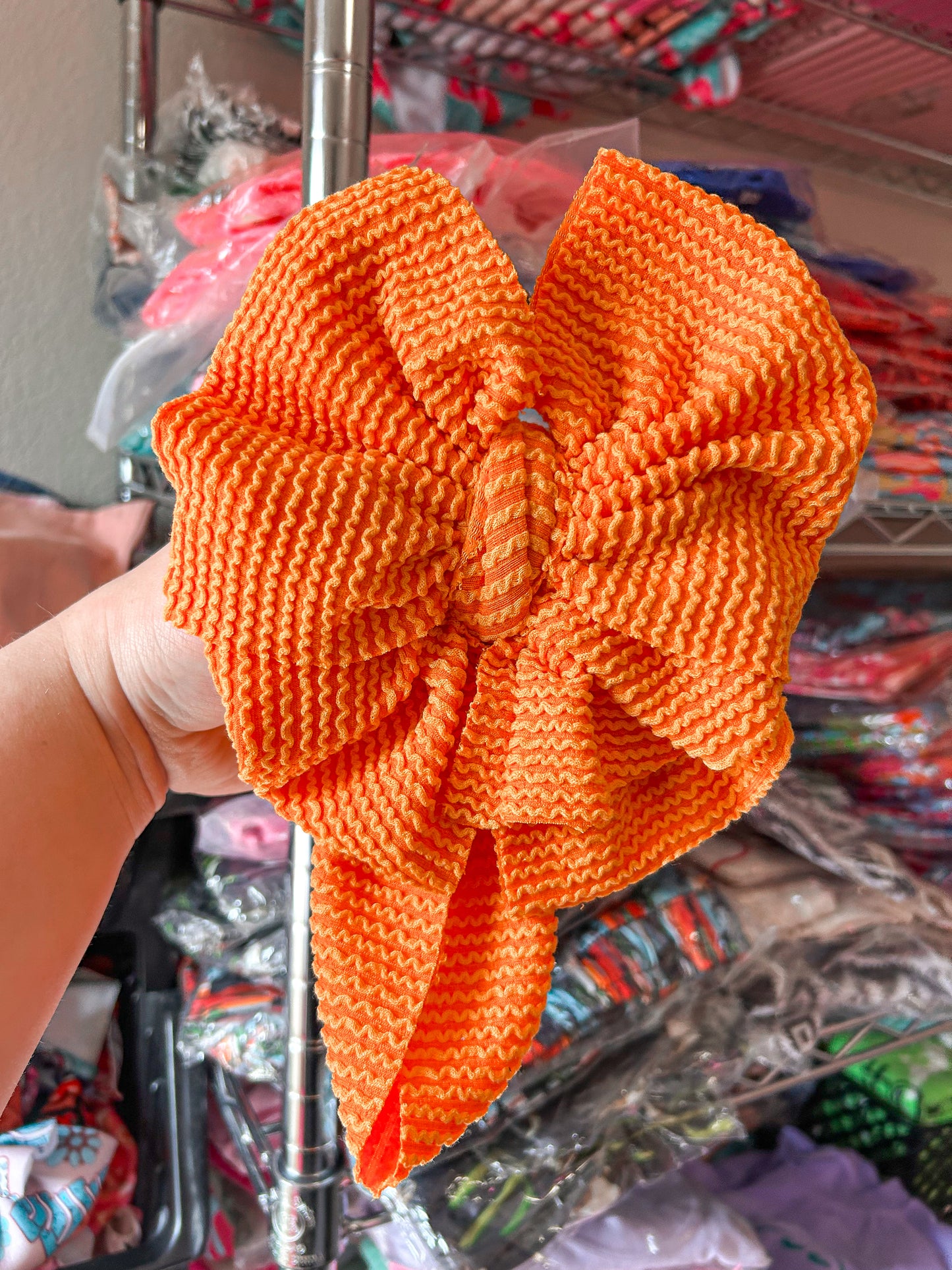 Tangerine Wave Bow