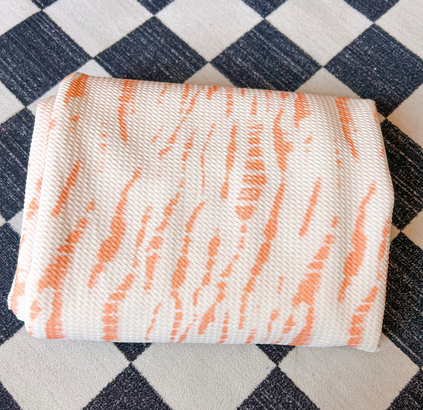 Nude Tiedye Bow