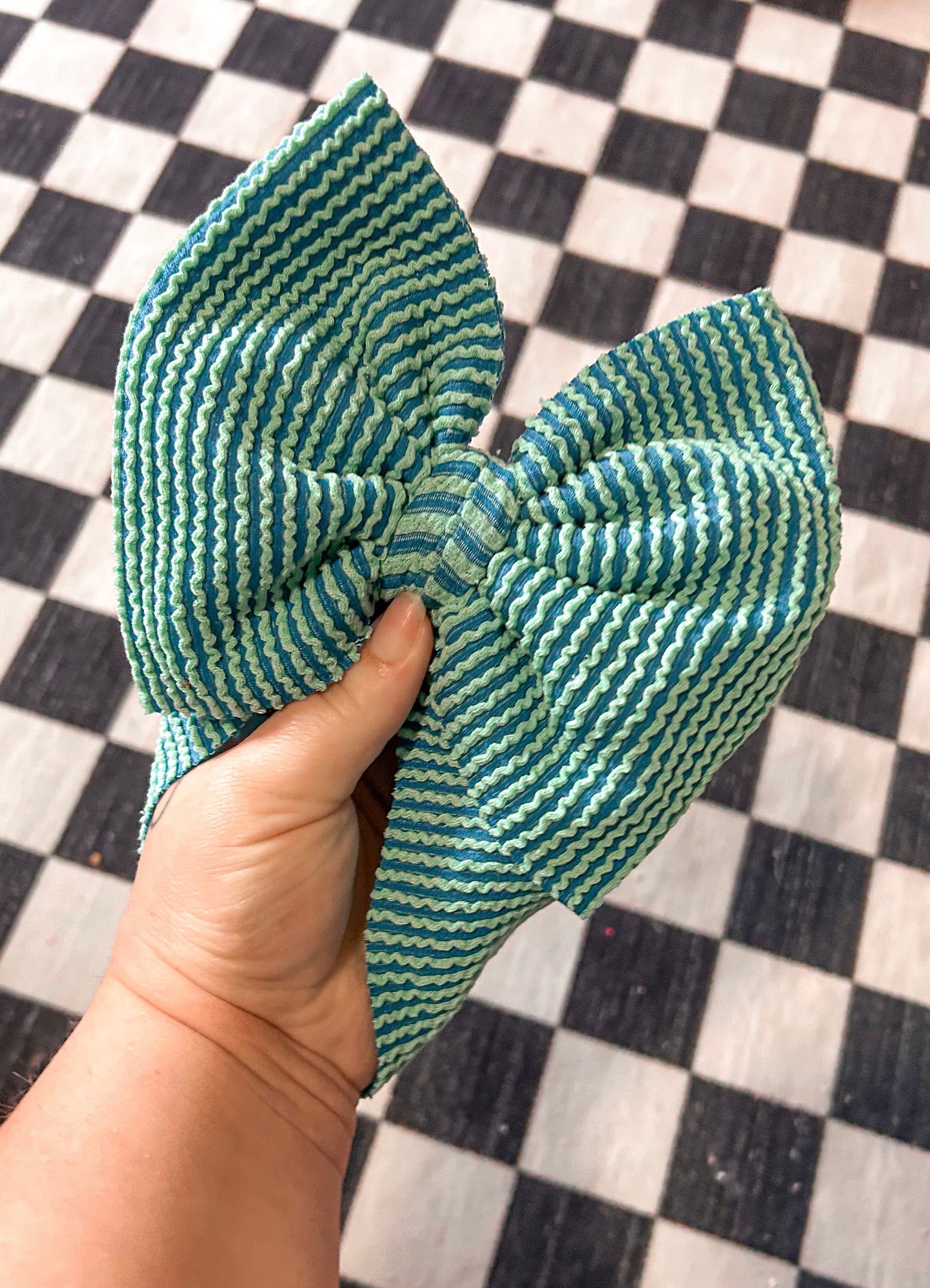Big Bow Wrap