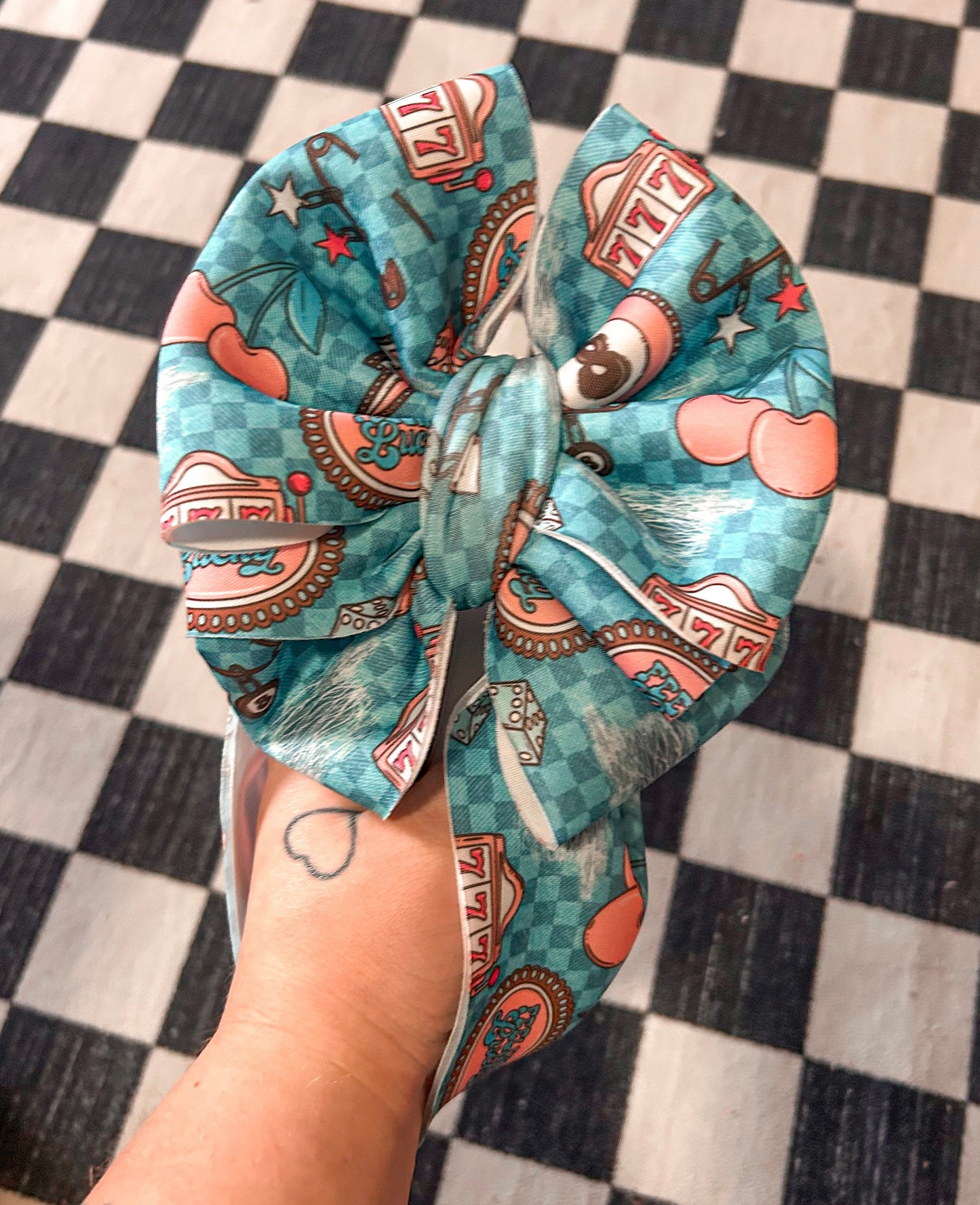 Small Extra Messy Wrap