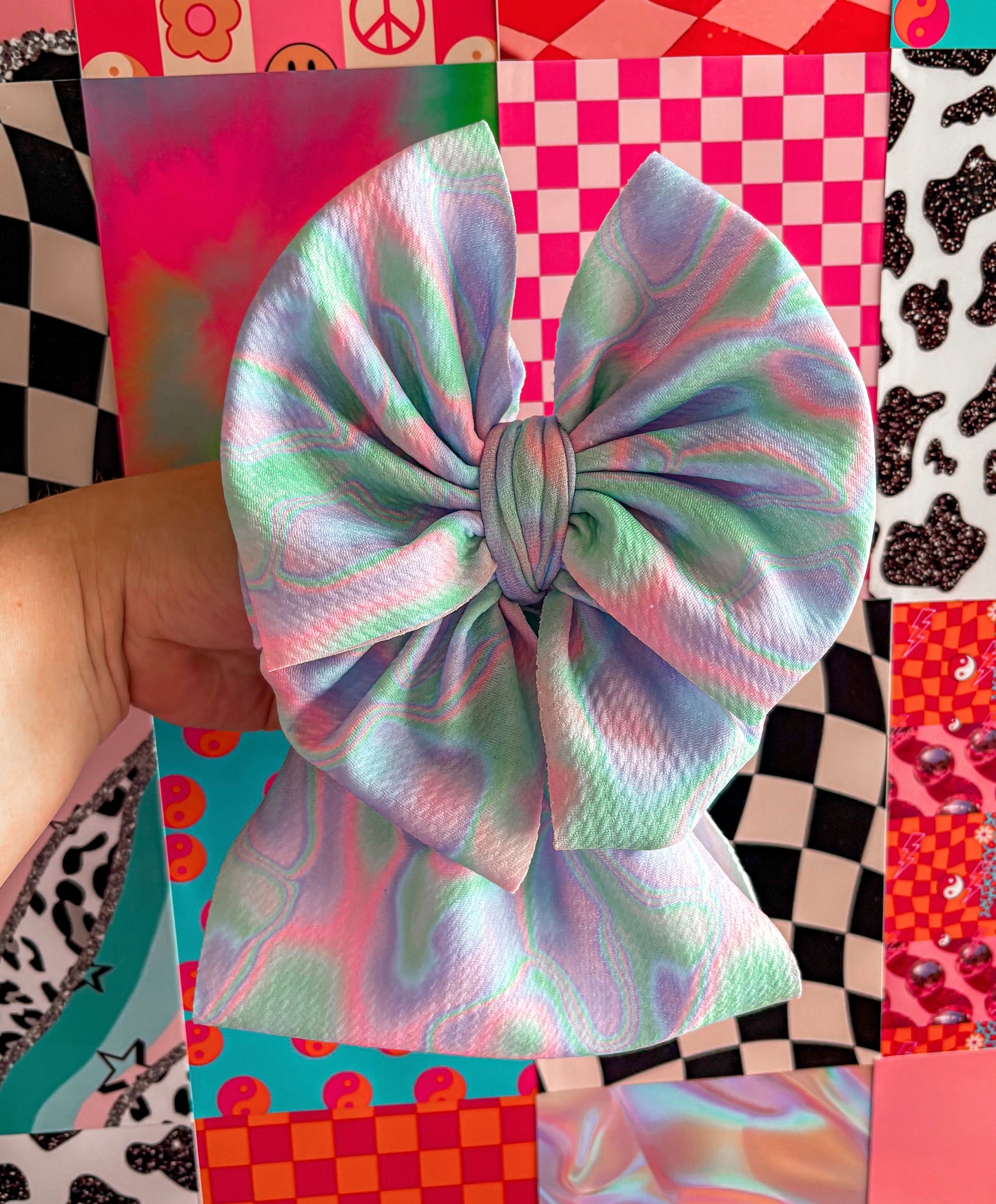 Holo Multicolor Bow