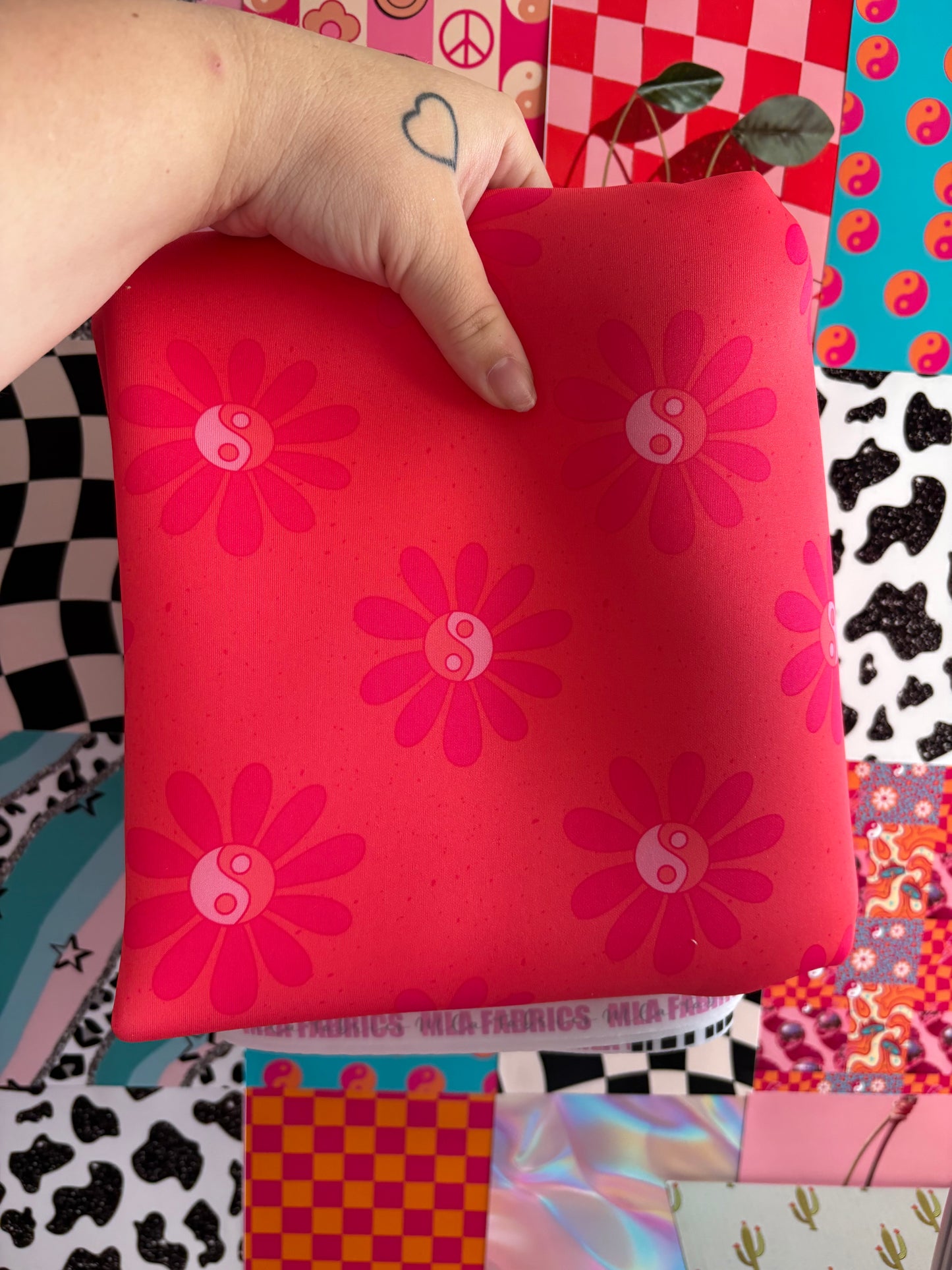 Yin/Flowers Bow