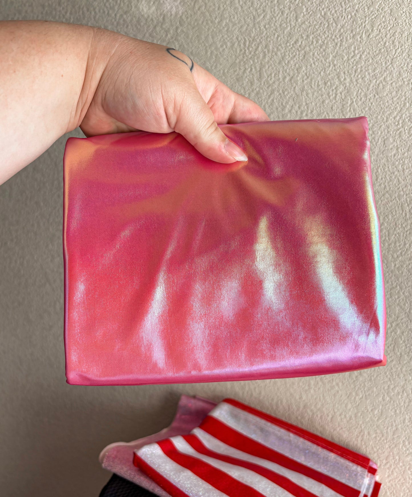 Medium Pink Holo Bow