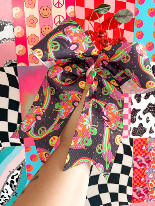 Alien Cheer Bow