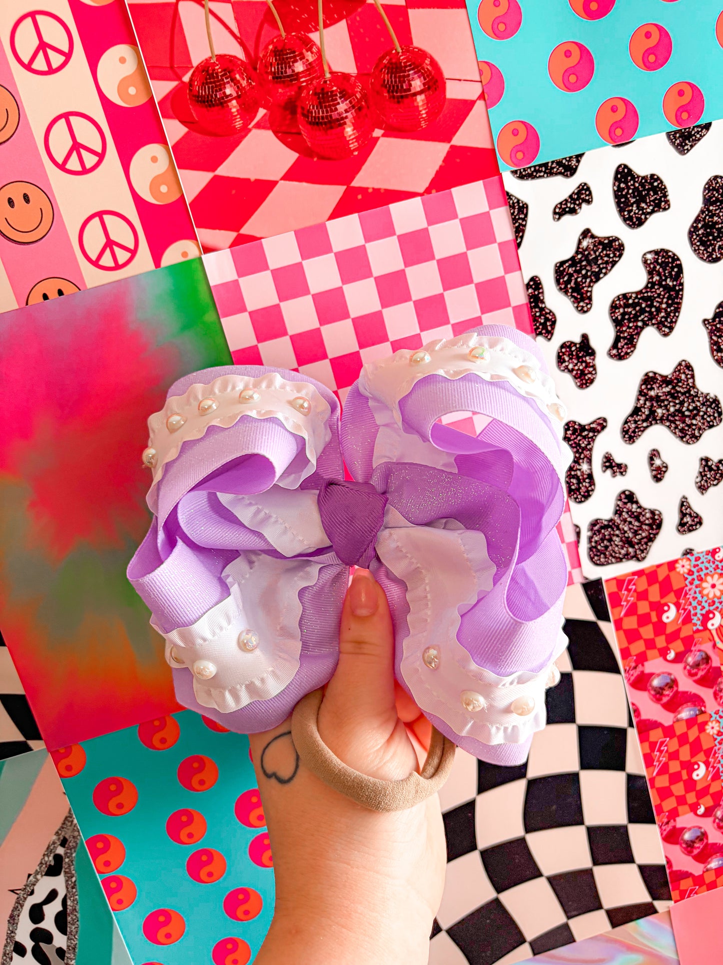 Any color Glitter Ruffle Pearl Bow