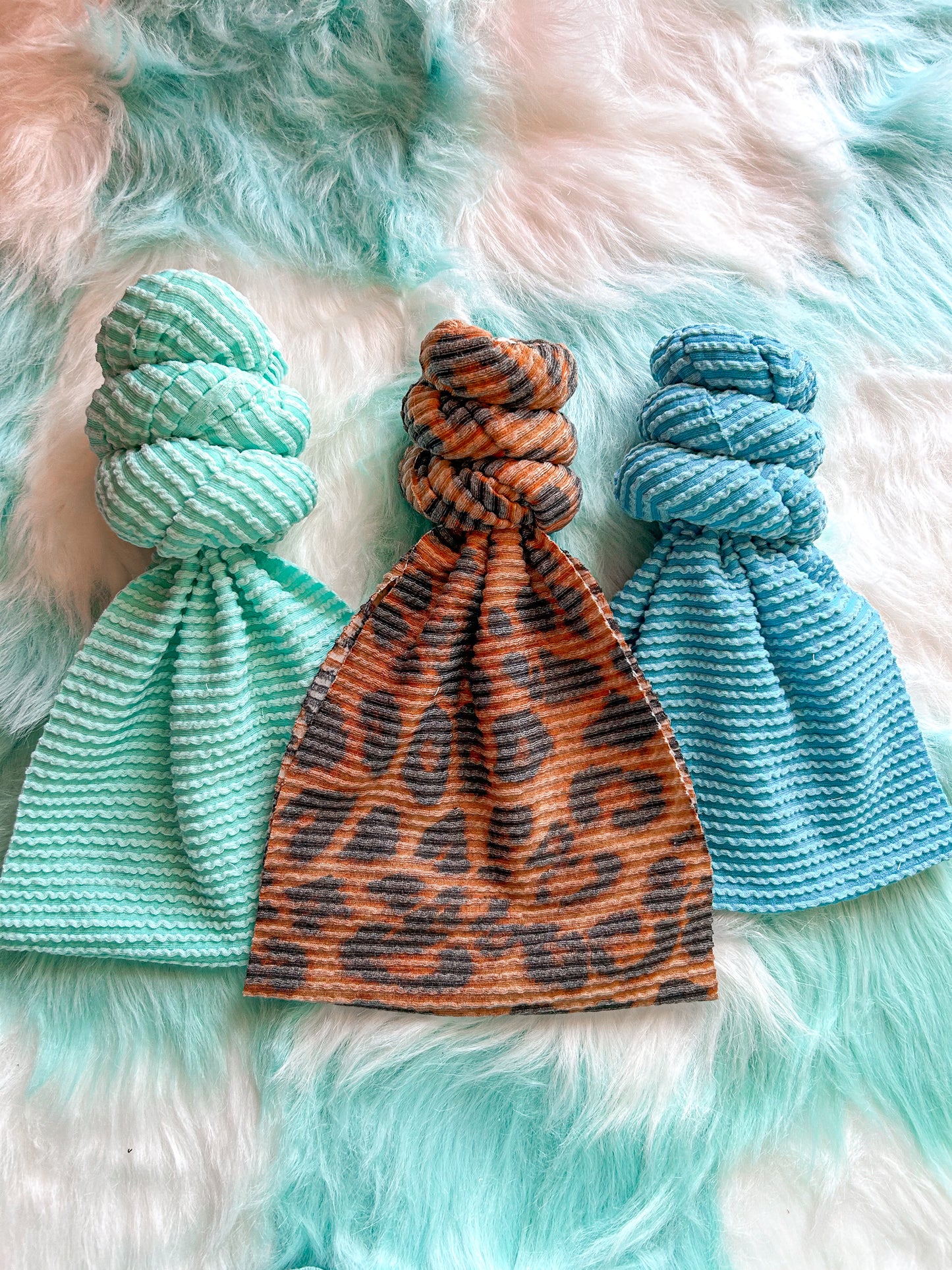 Mint Aqua Wavy Knit Bow