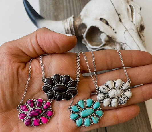 Small Semi Stone Necklace