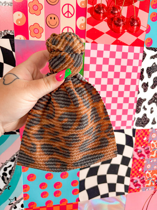 Cheetah Small Knot Baby Size