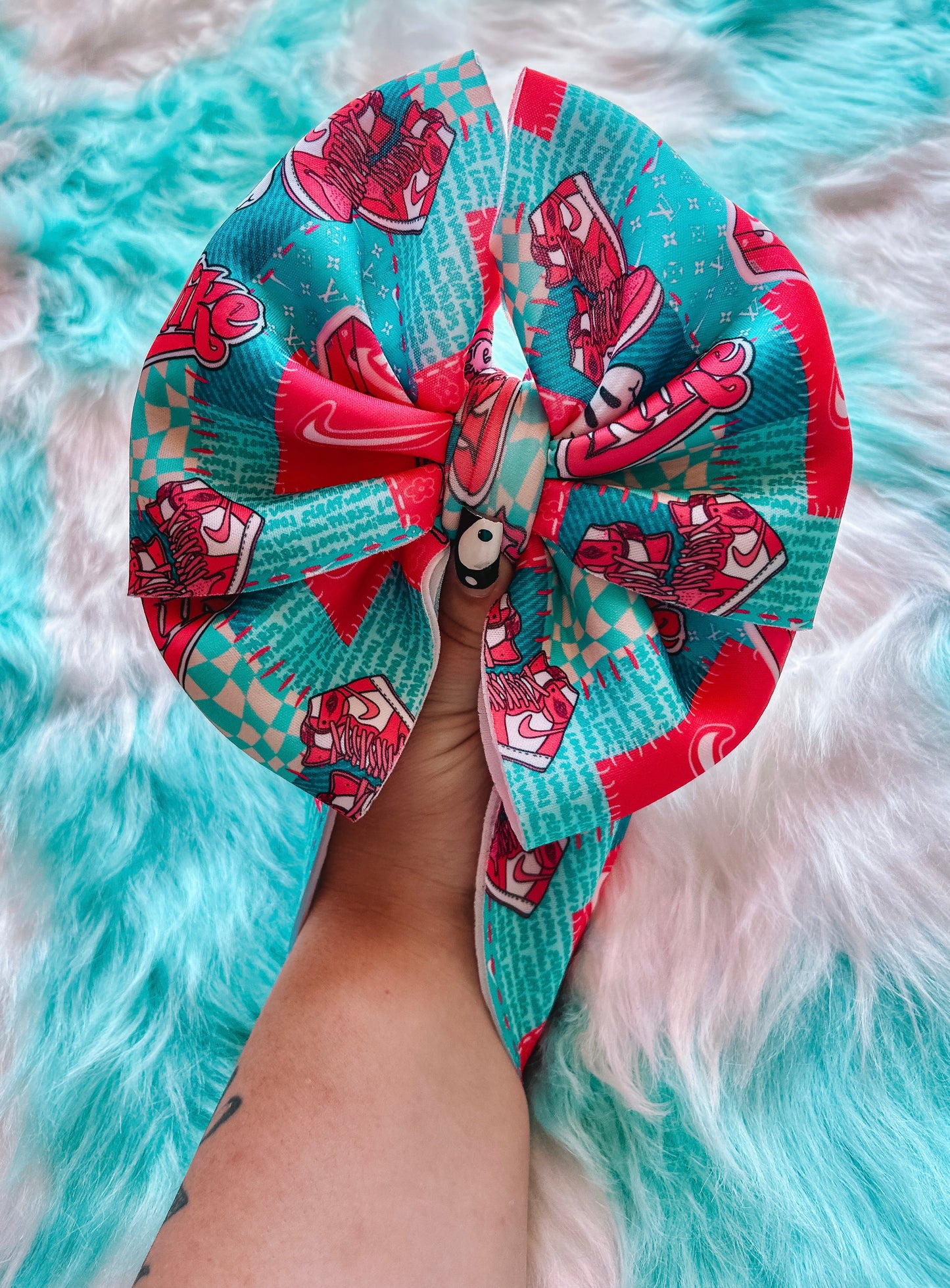 Pink/Turquoise Shoes Bow